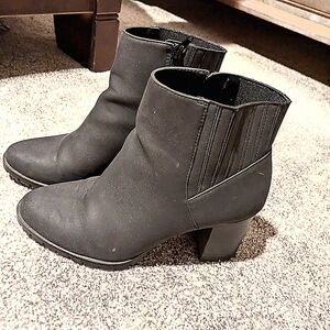 Black Ankle Boots size 7